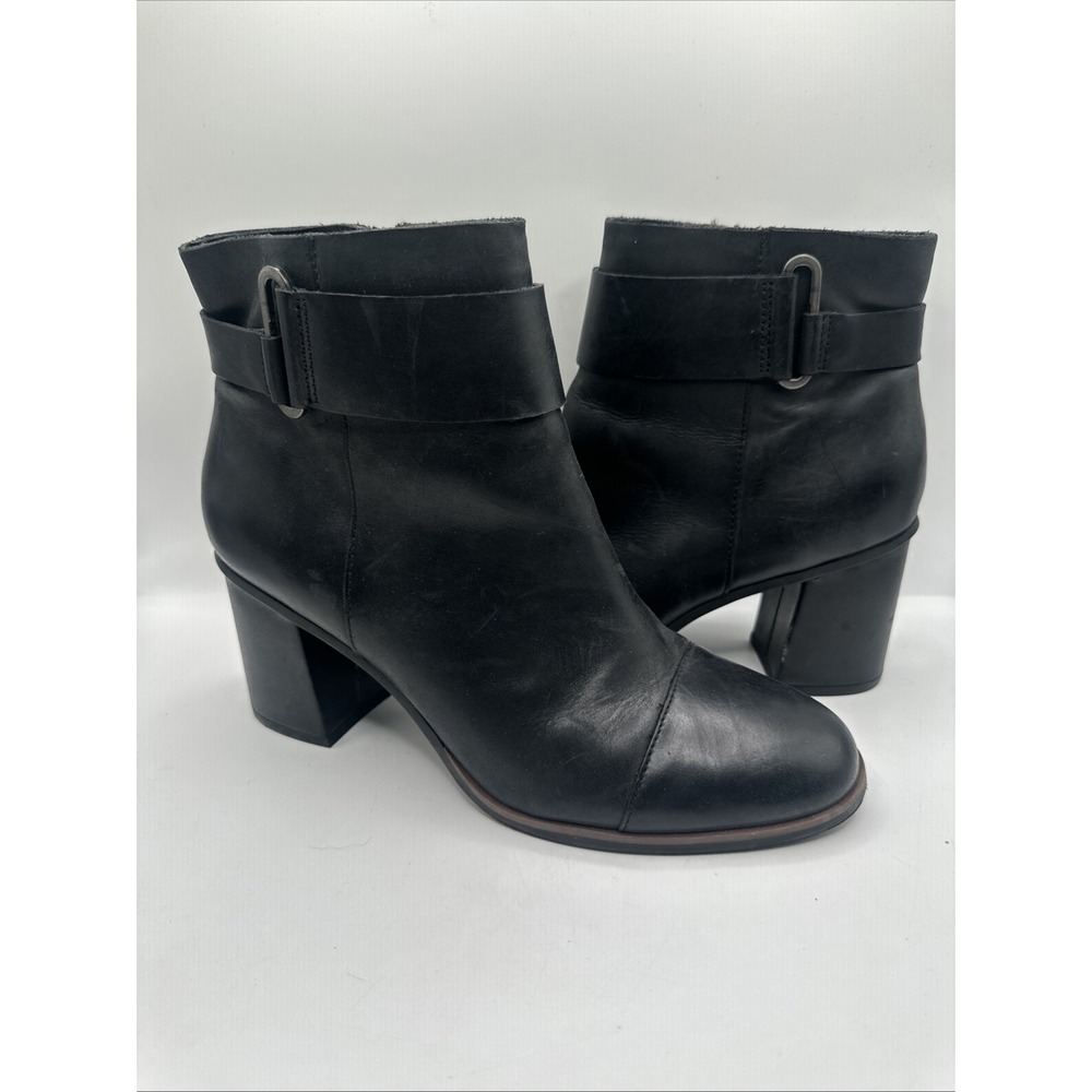 Korks Decola Leather Ankle Boots Block Heel Zip Up Buckle Strap Accent Sz 8.5